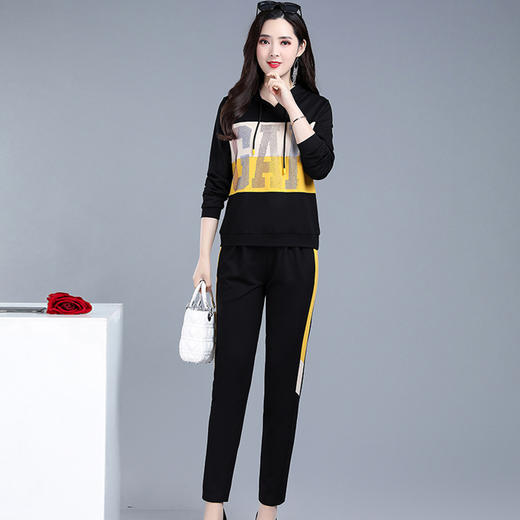 YWE  TYH338020修身气质连帽长袖印花套装 商品图3