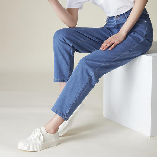 【T7】简约宽松款锥形牛仔裤 商品图2