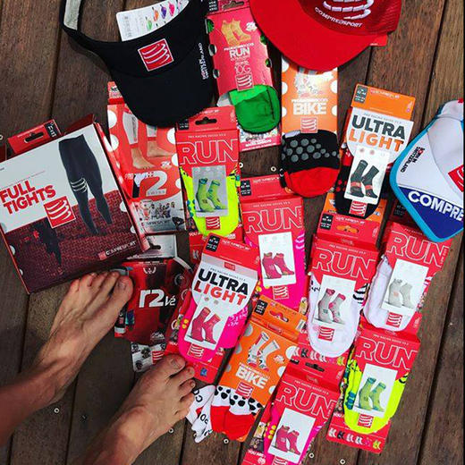 Compressport/CS V3.0 跑步压缩袜运动袜 低帮袜/高帮袜 足弓支撑 商品图2