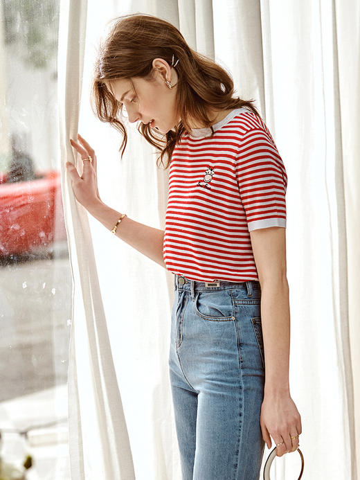 【秒杀专享】欧芮儿条纹针织衫女2021春夏新款小牛绣花圆领短袖修身宽松上衣 商品图2