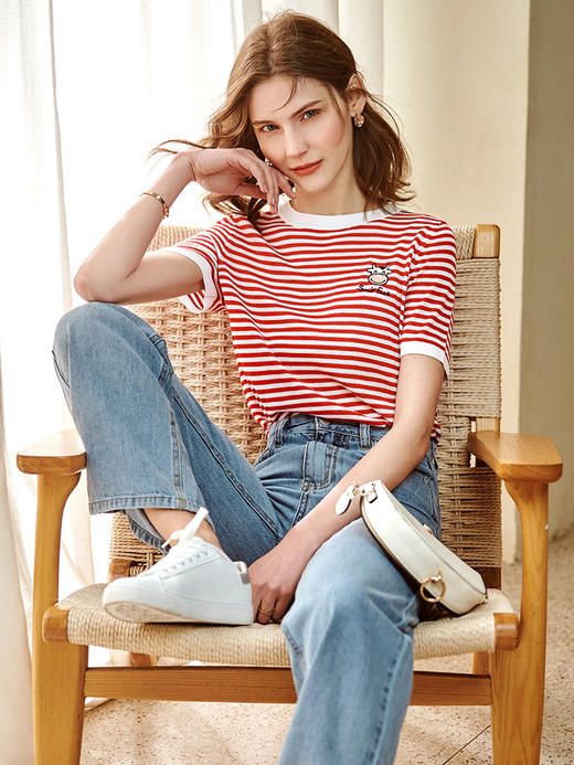 【秒杀专享】欧芮儿条纹针织衫女2021春夏新款小牛绣花圆领短袖修身宽松上衣 商品图0