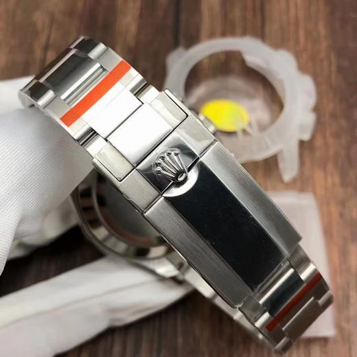 NOOB出品🆕N厂新款白金迪通拿陨石面出货 专属Cal.4130自动上链机芯，厚度和正品一致，全部功能100%完全实现 采用天然陨石打磨而成的表盘 正品原版开模乃精品中的精品 不可多得的 复刻良品❕ 商品图5