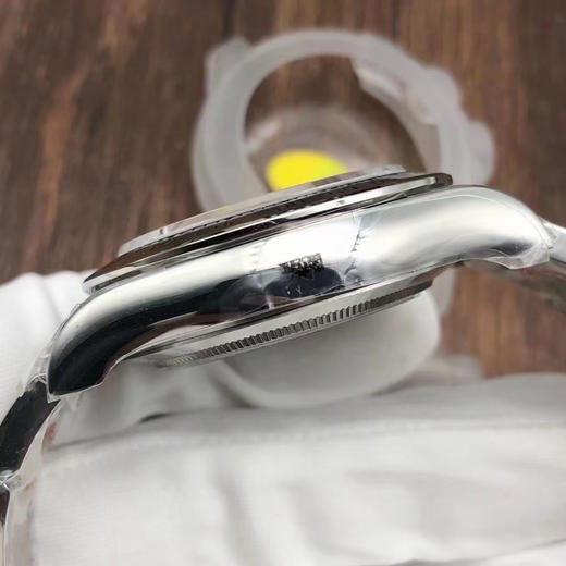 NOOB出品🆕N厂新款白金迪通拿陨石面出货 专属Cal.4130自动上链机芯，厚度和正品一致，全部功能100%完全实现 采用天然陨石打磨而成的表盘 正品原版开模乃精品中的精品 不可多得的 复刻良品❕ 商品图6