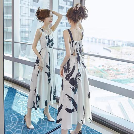 HT-8030夏季新款度假过膝水墨印花露背吊带裙 商品图2