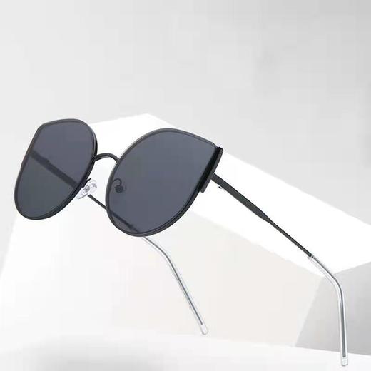 【授权商品】英国 HIK 男女时尚潮原宿风眼镜墨镜太阳镜H01002 商品图5