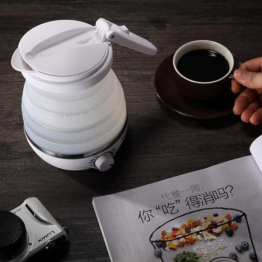 【迈卡罗】Macaiiroos/迈卡罗便携式折叠电热水壶小型迷你烧水壶MC-3001 商品图1