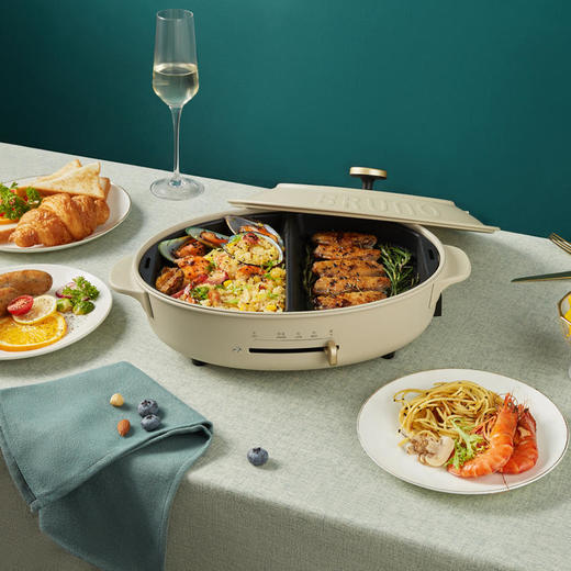 日本Bruno轻简锅电烤炉椭圆锅家用烧烤炉多功能料理锅蒸煮一体锅BOE053 商品图3