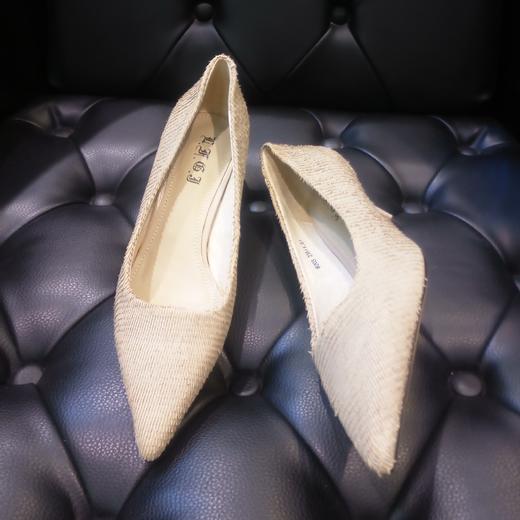 LFGJ 8203设计师款刀割纹全皮女鞋 商品图11