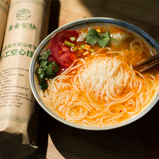 【吴堡空心挂面】舌尖上的中国，爽滑劲道，手工技艺，十八道工序制作而成 商品图1