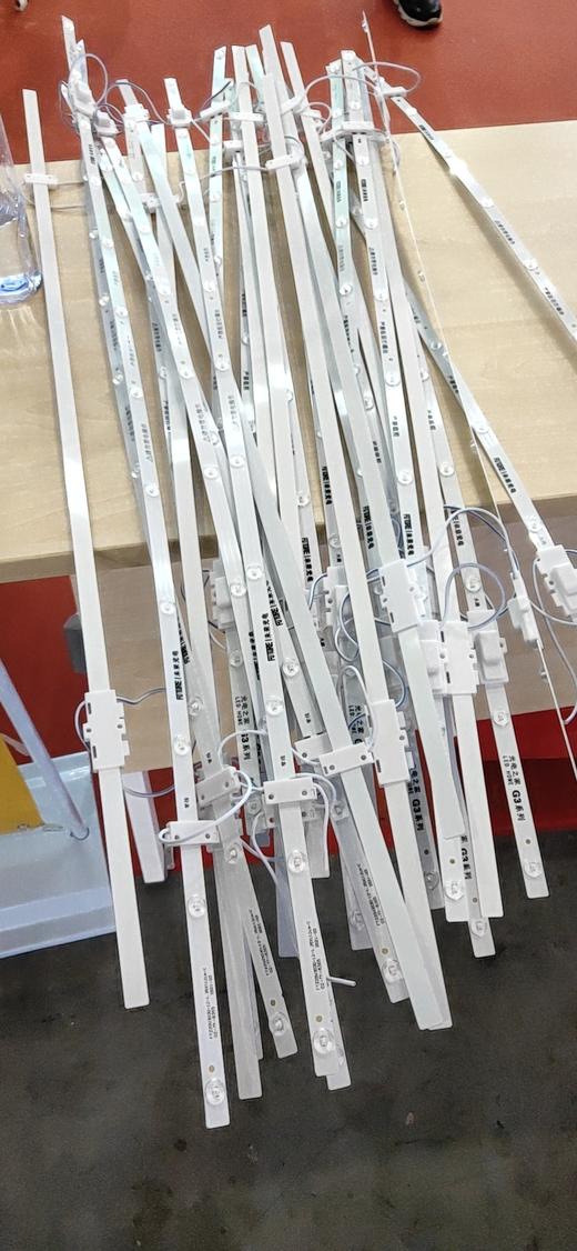 G3高压不防水透镜灯条 商品图0