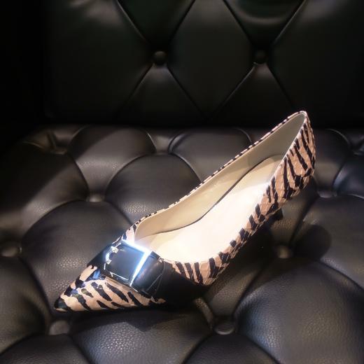 LFGJ 8504 设计师款牛皮/蛇皮经典小跟鞋 商品图0