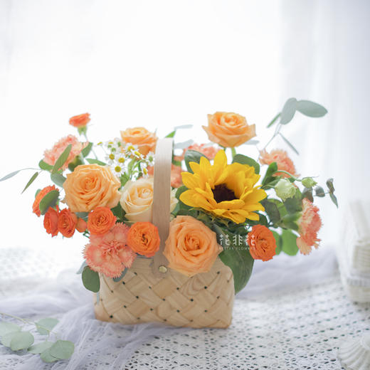 《宠爱》-鲜花小提篮 商品图0