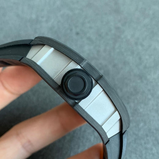 KV理查德·米勒RM055 进口原纹碳纤维“V2”升级版🔥 商品图3