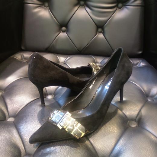 LFGJ 8506 设计师款全皮细跟女鞋 商品图9