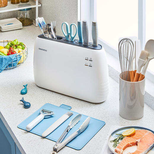 【大宇】【收纳消毒一体的餐具保洁】韩国大宇智能消毒刀架砧板筷子烘干保洁紫外线消菌配刀具+菜板 商品图1