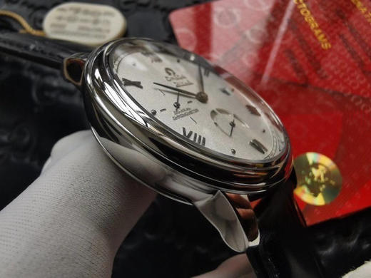 欧米茄碟飞动显系列 搭载与正品Cal.2627一致的6位真动能、9位小秒全自动机械表机芯 商品图4