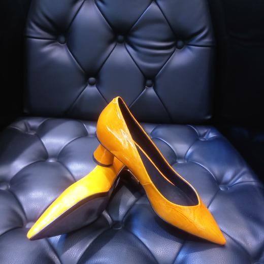 LFGJ  10302  经典设计师款圆跟女鞋 商品图8