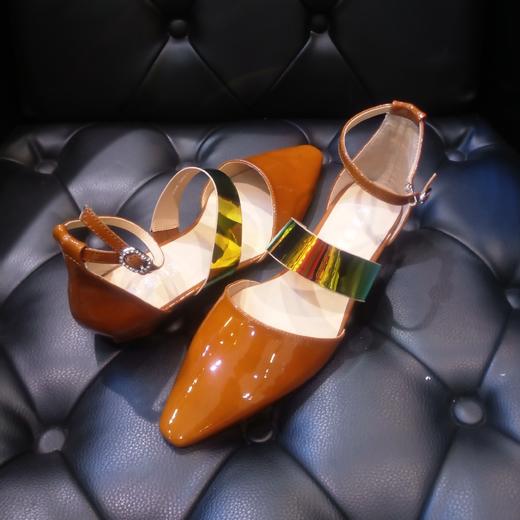 LFGJ 9504 设计师款牛皮平底尖头女鞋 商品图4