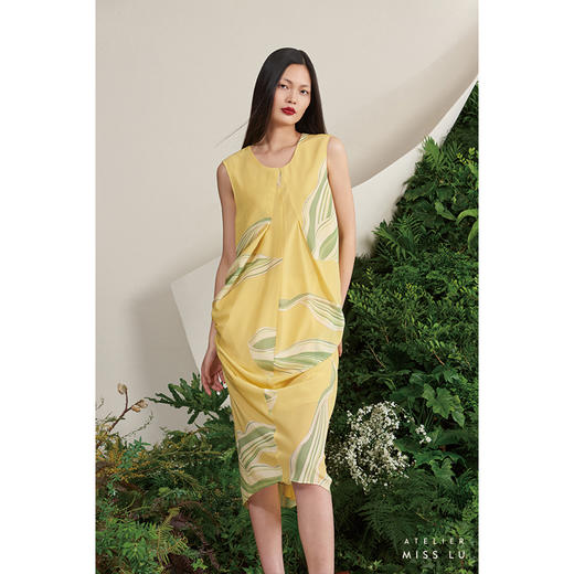 【木本曼陀罗】海流叶后背V字镂空柠檬黄真丝立裁连衣裙/0000659E 商品图1