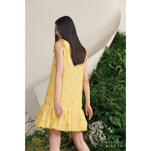 【不具名的叶】小鹿藻V领系带造型下摆柠檬黄真丝连衣裙/0000702G 商品图3