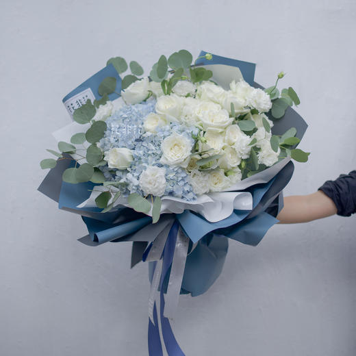 《岁月》-蓝白色系花束 商品图2