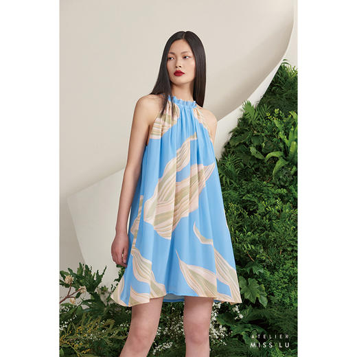 【岛屿心情】海流叶领口抽褶天空蓝真丝大摆连衣裙/0000701B 商品图1