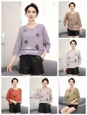 花线小米奇毛衫