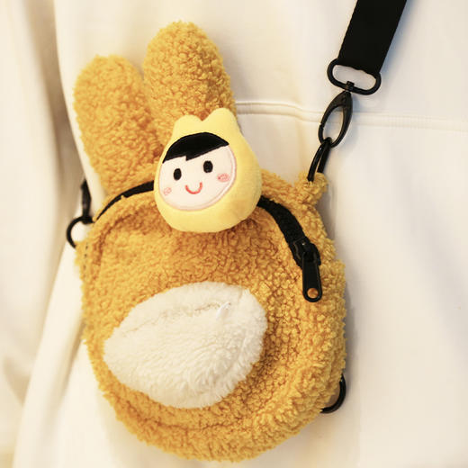 秋冬系列 毛绒徽章 商品图1