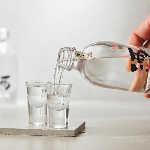 【豆子兑换】【三两】浓香52度-【陈氏经典-150ML*6瓶】-节日礼盒装 商品图2