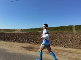  打赤脚也能轻松跑个马拉松？我猜你是非洲人~ 