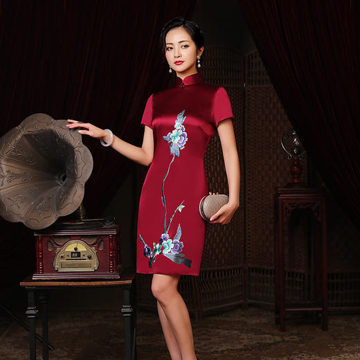 上海旗袍厂LHS-2003新款年轻婆婆婚宴婚礼烫钻气质短款旗袍 中国风妈妈装连衣裙春季 商品图3