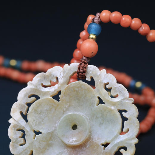 明代和田玉梅花佩“晴雪”项链 商品图3