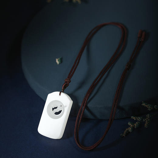 和田玉白玉鹿游仙踪玉牌 细腻糯白 温润灵动 商品图1