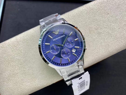 原单 Armani阿玛尼 型号：AR2448尺寸：43mm*12mm多功能三眼计时情侣腕表。 搭载多功能跑秒石英机芯强大的分针计时/秒表计时/24小时同步 商品图2
