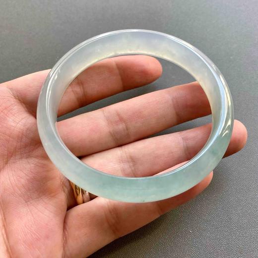 冰种淡晴水飘花翡翠手镯58 商品图5