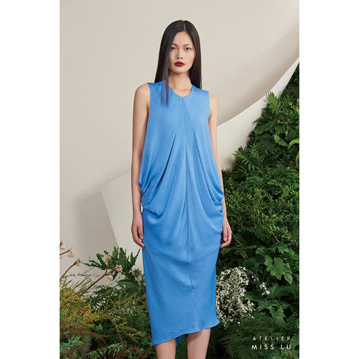 【木本曼陀罗】海盐蓝后背V字镂空立裁设计中长款连衣裙/0000659A 商品图0