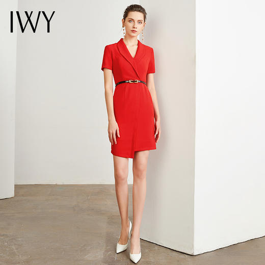 IWY/短袖红色连衣裙女气质法式美容院美业设计感小众个子西装裙04Q1+D810黑 商品图1