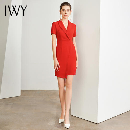 IWY/短袖红色连衣裙女气质法式美容院美业设计感小众个子西装裙04Q1+D810黑 商品图2