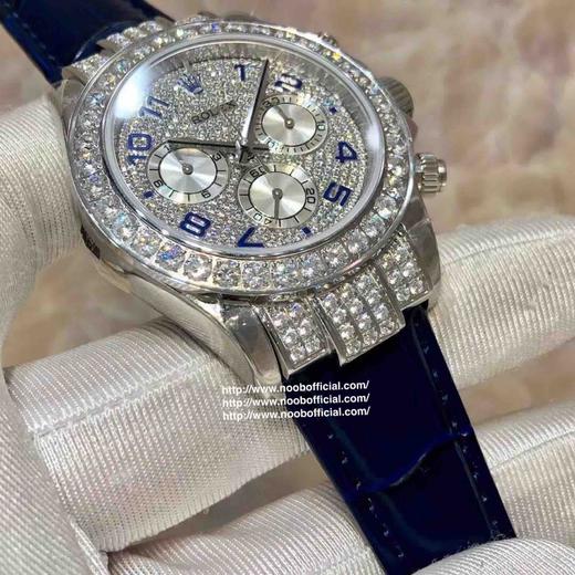 zui高品质劳力士满钻迪通拿密镶116599满天星到货，圈口镶嵌60颗梯形方钻，12颗蓝色宝石号称“十二蓝宝”，这款腕表最大的亮点莫过于表圈上的12颗精美方形蓝宝石 商品图4