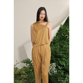 【菲丽西塔】古铜黄斜肩系领不规则编织吊带上衣/00178