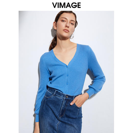 VIMAGE纬漫纪秋款气质V领灯笼袖修身简约百搭针织开衫女VA2101101 商品图4