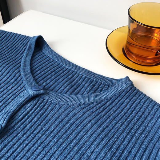 【超显瘦】小高腰短款针织衫 螺纹坑条设计 质感敲棒！ 商品图3