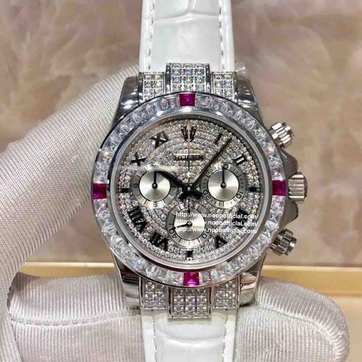 zui高品质劳力士满钻迪通拿密镶116599满天星到货，圈口镶嵌60颗梯形方钻，12颗蓝色宝石号称“十二蓝宝”，这款腕表最大的亮点莫过于表圈上的12颗精美方形蓝宝石 商品图8