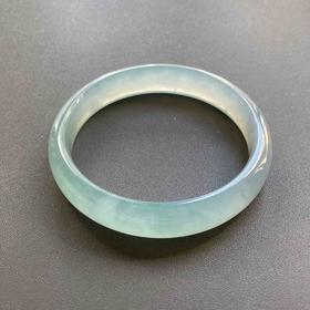 冰种淡晴水飘花翡翠手镯58