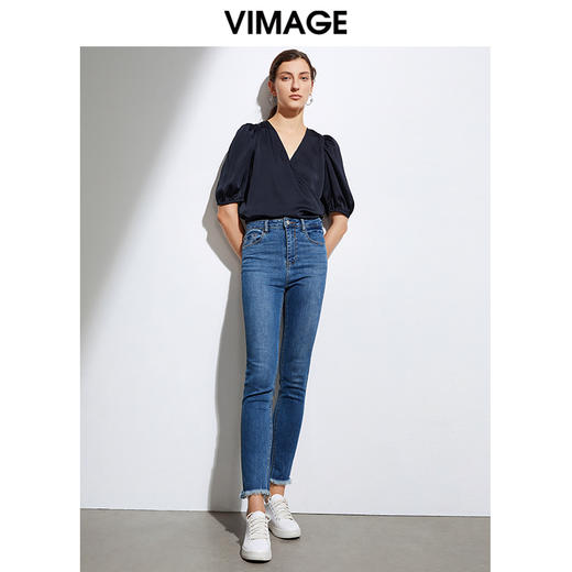 VIMAGE纬漫纪品牌女装百搭显瘦修身弹力小脚牛仔裤VA2105105 商品图1