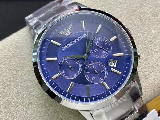 原单 Armani阿玛尼 型号：AR2448尺寸：43mm*12mm多功能三眼计时情侣腕表。 搭载多功能跑秒石英机芯强大的分针计时/秒表计时/24小时同步 商品图0