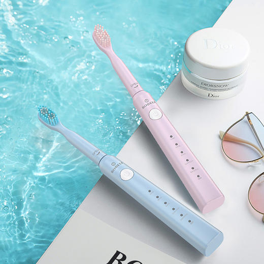 罗曼-伯得利蓝光美白电动牙刷 防水式成人款电动牙刷 商品图3