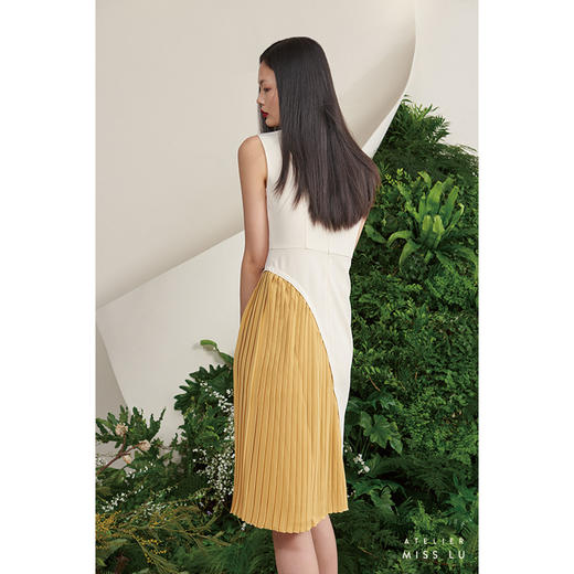 【法兰西多士】不规则奶黄米白撞色褶皱连衣裙/0000650 商品图2