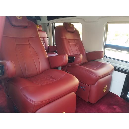 【月租-北京】GMC	SAVANA 6.0L 领袖级经典版 商品图5