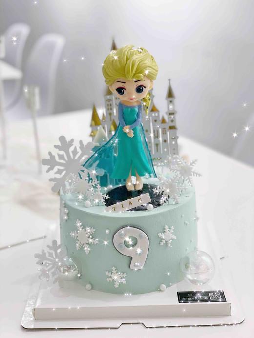冰雪奇缘主题蛋糕，全部来自英国的蓝风车无添加动物奶油，主题装饰或有部分随机搭配，每款都是特别的存在 商品图4